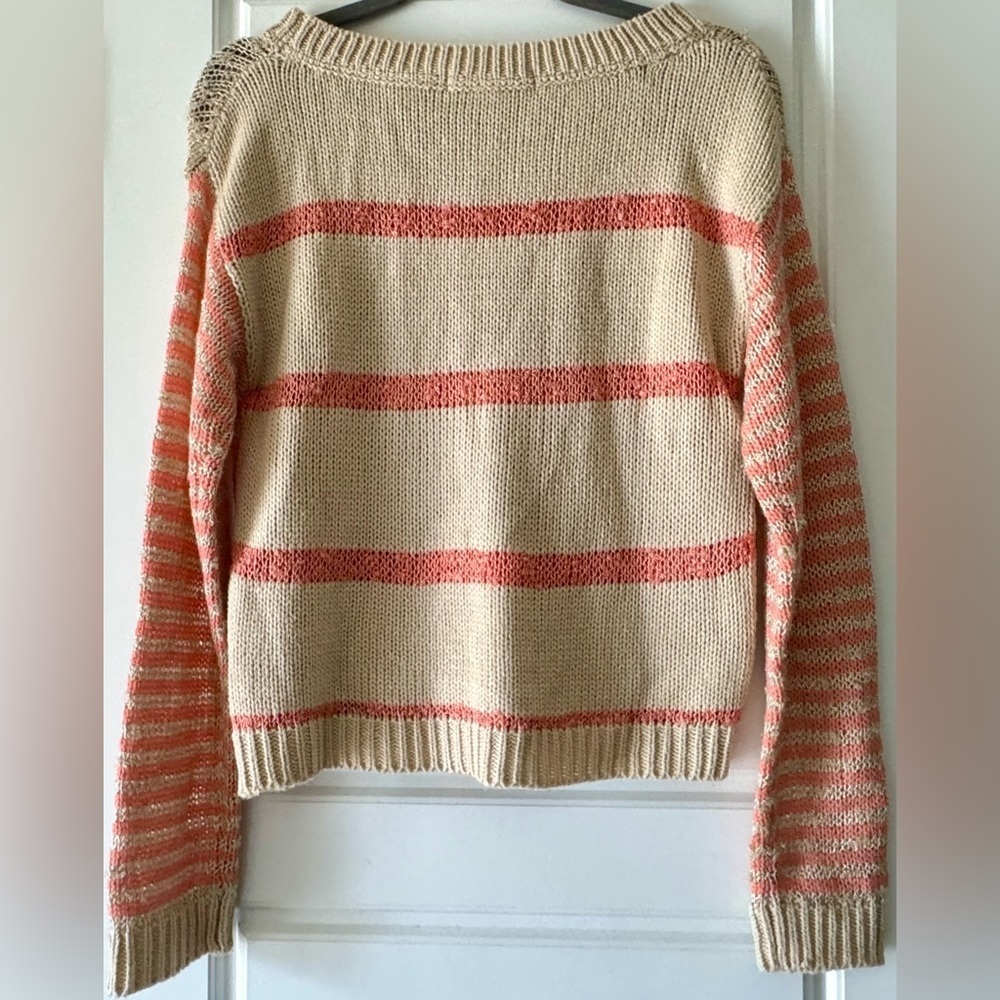 Rewind Sweater - Picture 3 of 3